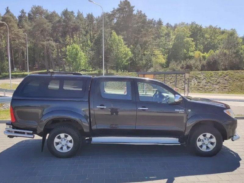 Toyota Hilux 2.5 D-4D 4x4 Sol 88kw