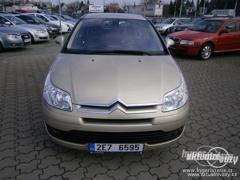 Citroën C4 1.4, benzín, vyrobeno 2007, el. okna, STK, centrál, klima - foto 12
