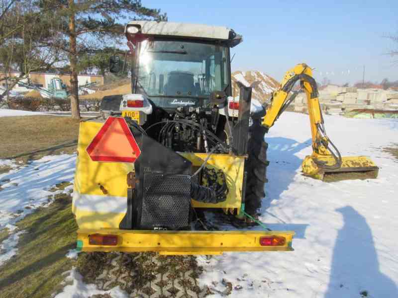 Traktor kolový Lamborghini R3 EVO 85 s příslušenstvím - foto 4