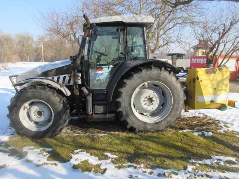 Traktor kolový Lamborghini R3 EVO 85 s příslušenstvím - foto 5