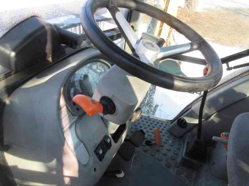 Traktor kolový Lamborghini R3 EVO 85 s příslušenstvím - foto 6