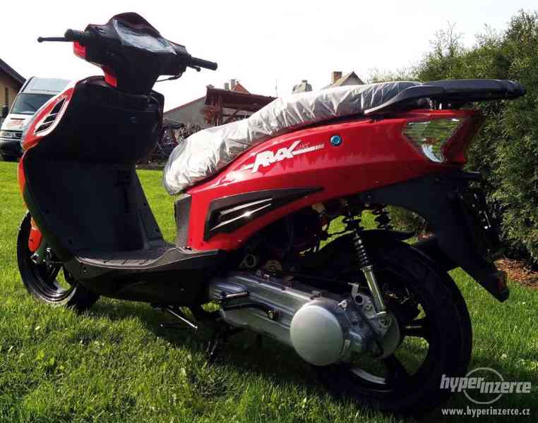 Přenechám nový skútr 125cc - foto 4