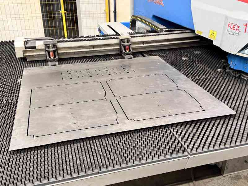 Vysekávací lis EUROMAC STX Flex 12 1250/30-2500 - foto 5