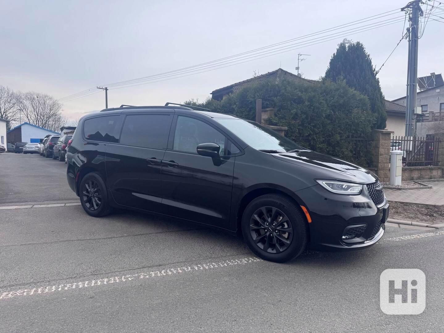 Chrysler Pacifica 3,6 Limited Stype Sunroof New 2021 - foto 1
