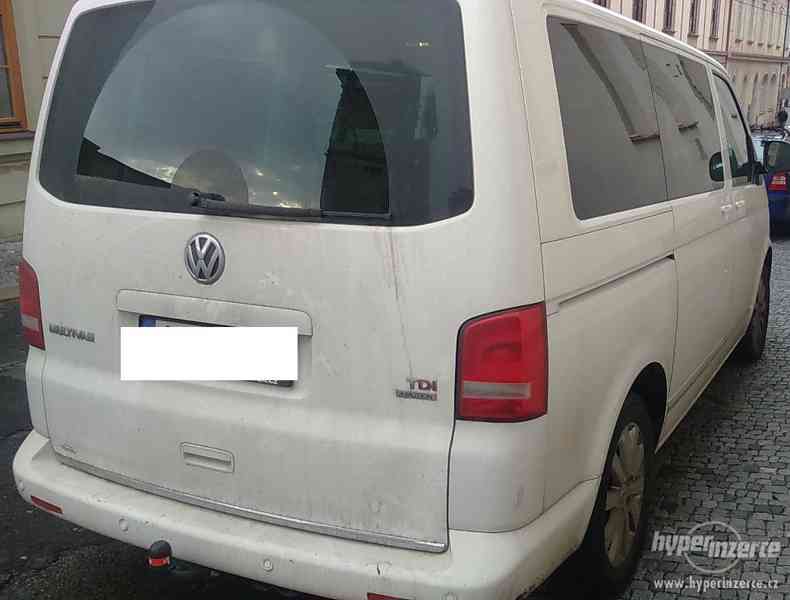 VW Multivan - foto 1