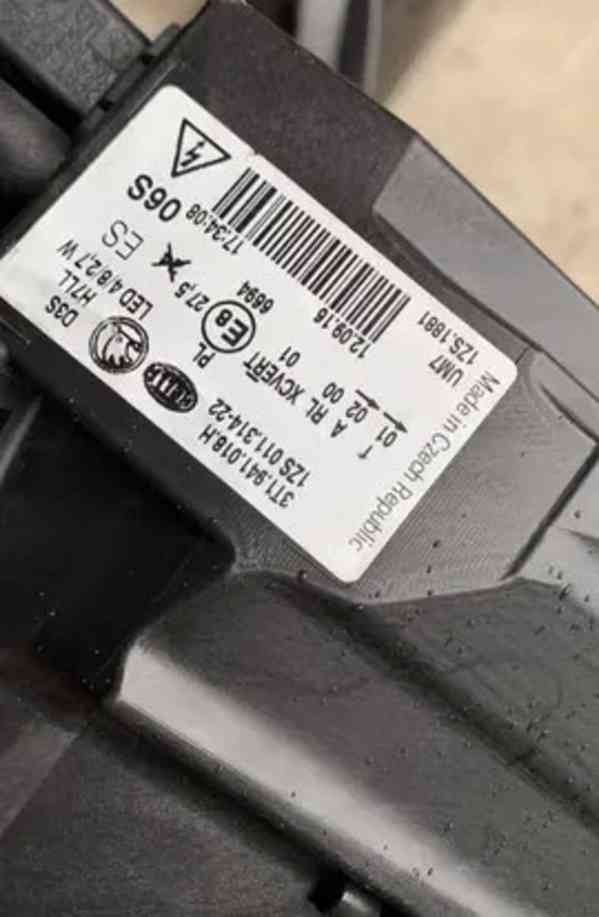 neprodam samotne xenon skoda superb 2 pravy levy - foto 3