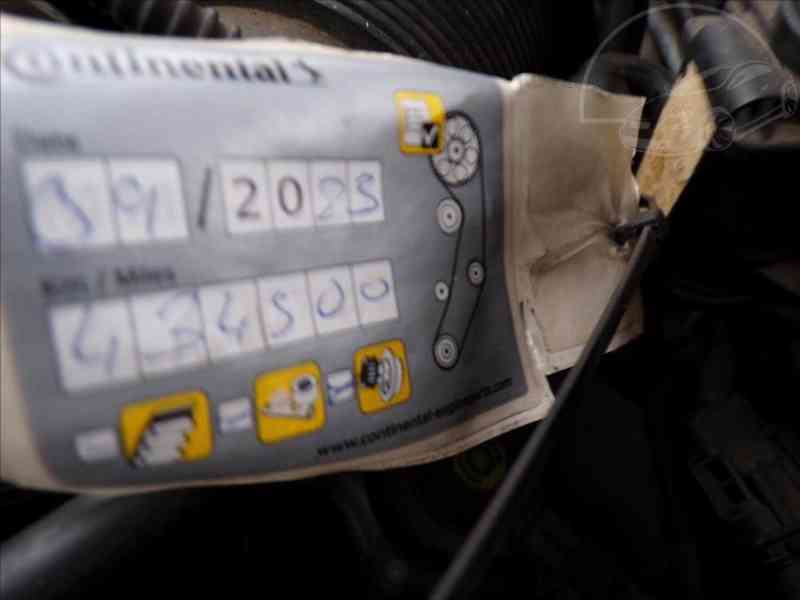 Škoda Superb 2,0 TDI-103KW - foto 15