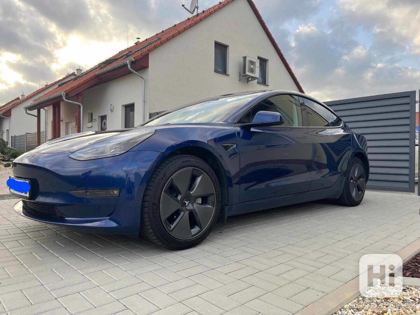 Tesla Model 3, 2022 Long Range, AWD  - foto 1