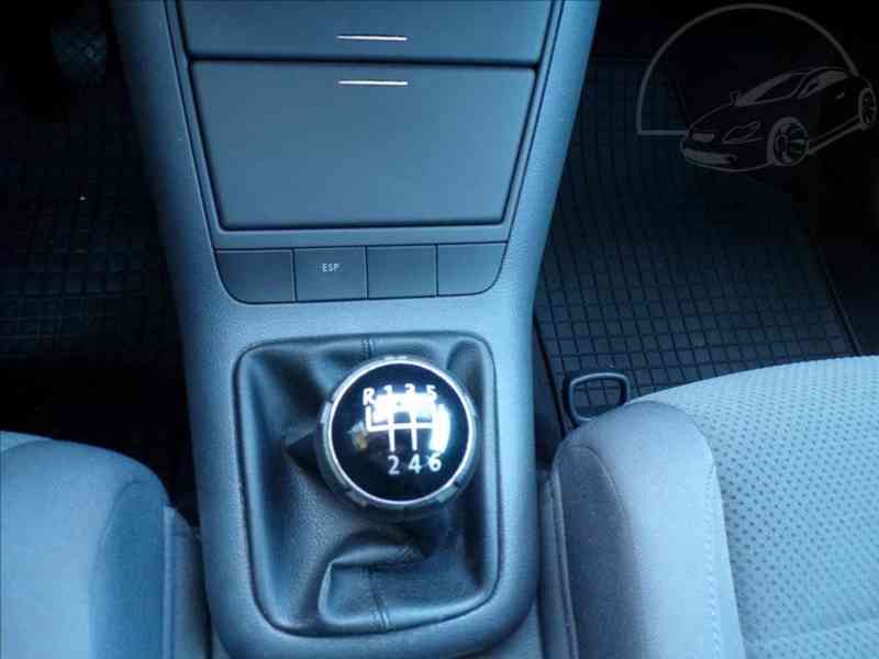 Volkswagen Golf Plus 1,6 FSI DIGI.KLIMA - foto 8