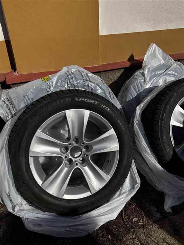 Originální alu kola BMW 17″ Styling 327 + zimní pneu 225/55  - foto 6