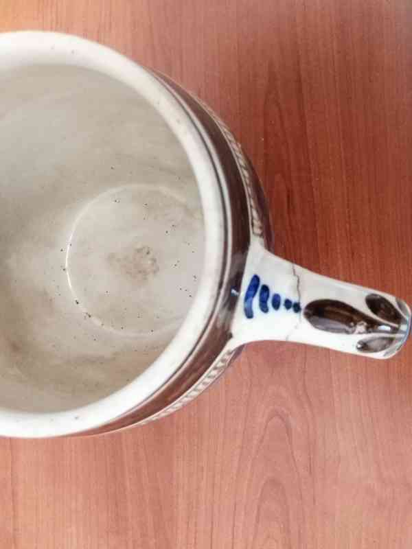 PRODÁM RUČNĚ MALOVANÝ KERAMICKÝ KORBEL  - foto 4