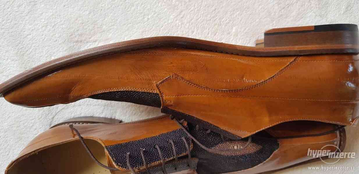 Extravagantní a luxusní pánské boty - rejnok/úhoř - foto 5