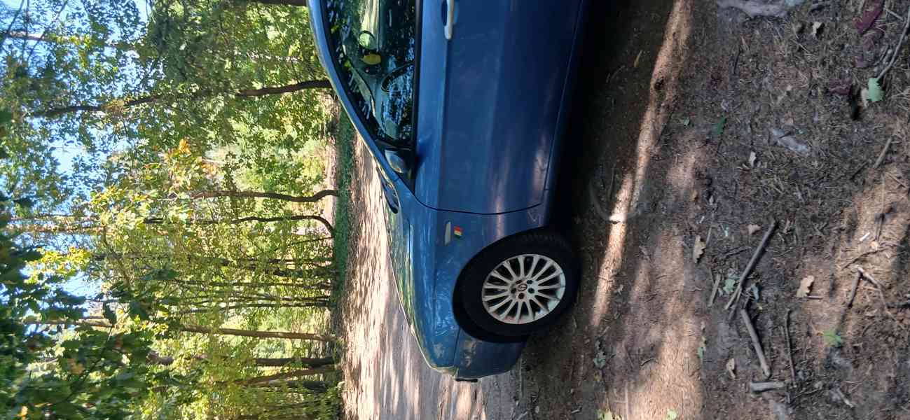 Alfa Romeo 147 - foto 2