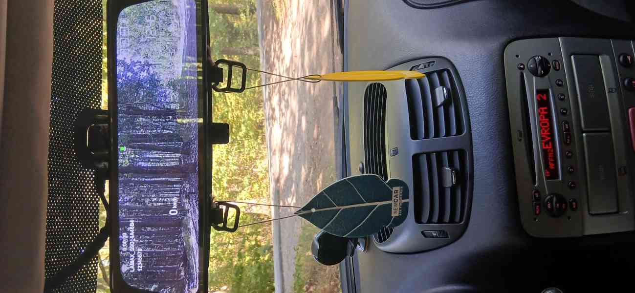 Alfa Romeo 147 - foto 12