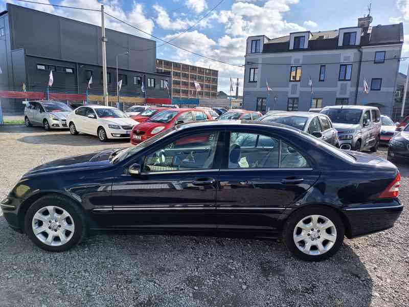 Mercedes Benz C 180 Elegance - foto 3