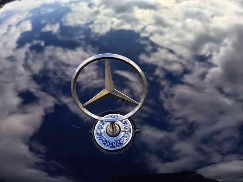Mercedes Benz C 180 Elegance - foto 28