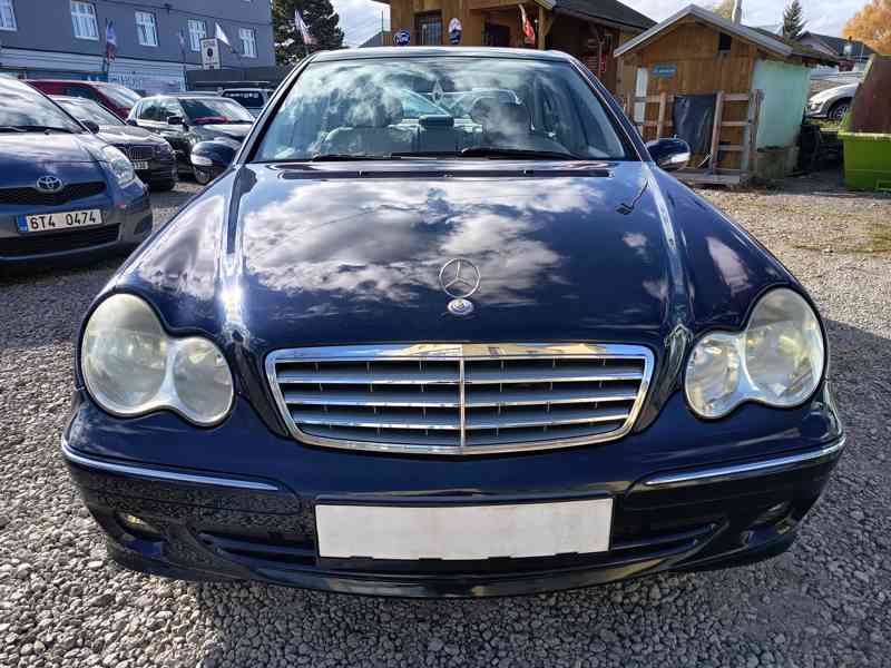 Mercedes Benz C 180 Elegance - foto 5