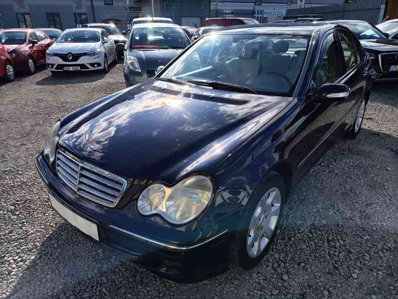 Mercedes Benz C 180 Elegance - foto 2
