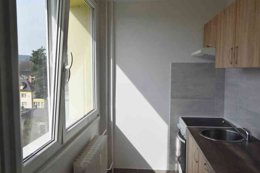 Prodej pěkného bytu 1+kk ve Dvoře Králové n.L. - foto 5