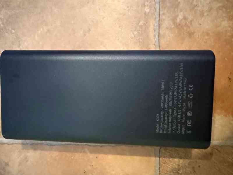 Powerbanka 20 000 mAh, nová jen rozbalená - foto 2