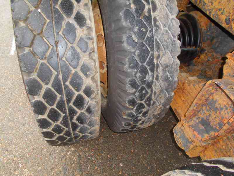 TATRA T815 - foto 11