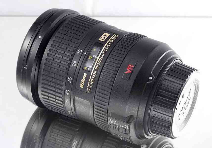 NIKON AF-S DX NIKKOR 18-200mm f/3.5-5.6 G IF ED VR - foto 4