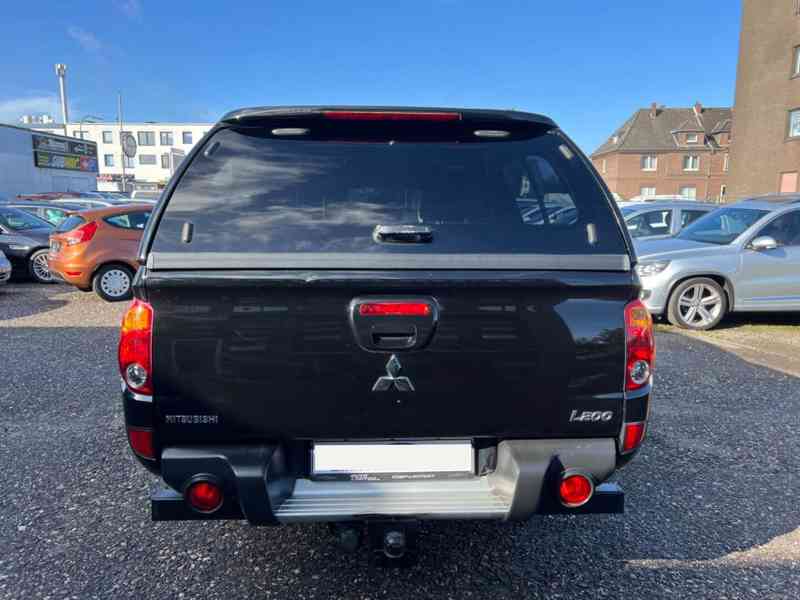 Mitsubishi L200 2,5 DI-D DiamantEdition 4x4 131kw - foto 9