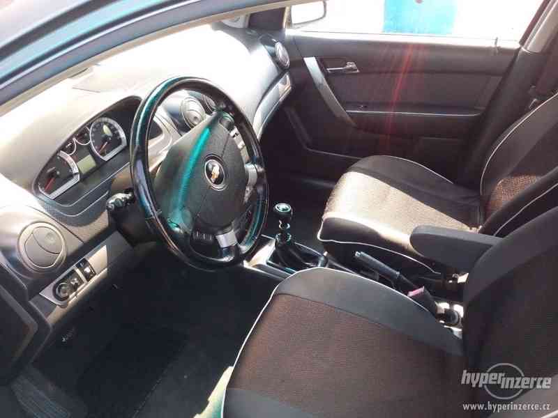 Chevrolet Aveo 1.4i 16V, digit.klimatizace, nová STK - foto 11