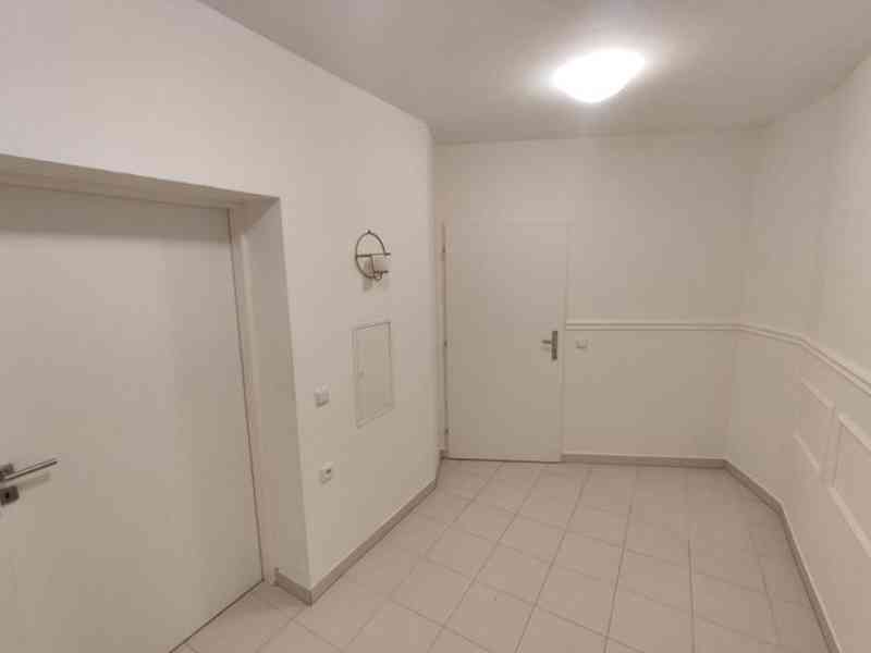 Byt 1+kk (46m2) Dolní Břežany Praha Západ - foto 3