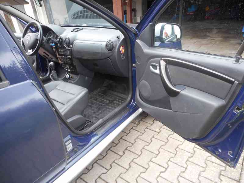 Dacia DUSTER 1.6  16V 4x4 (2011) - foto 13