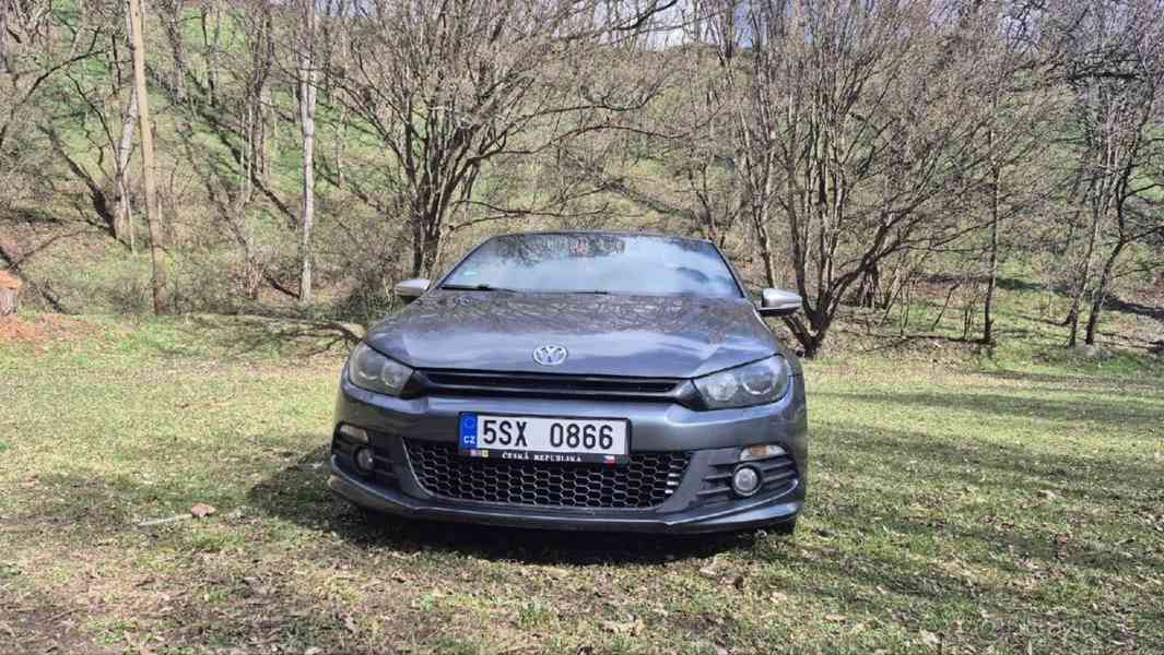 Volkswagen Scirocco 2,0 - foto 4