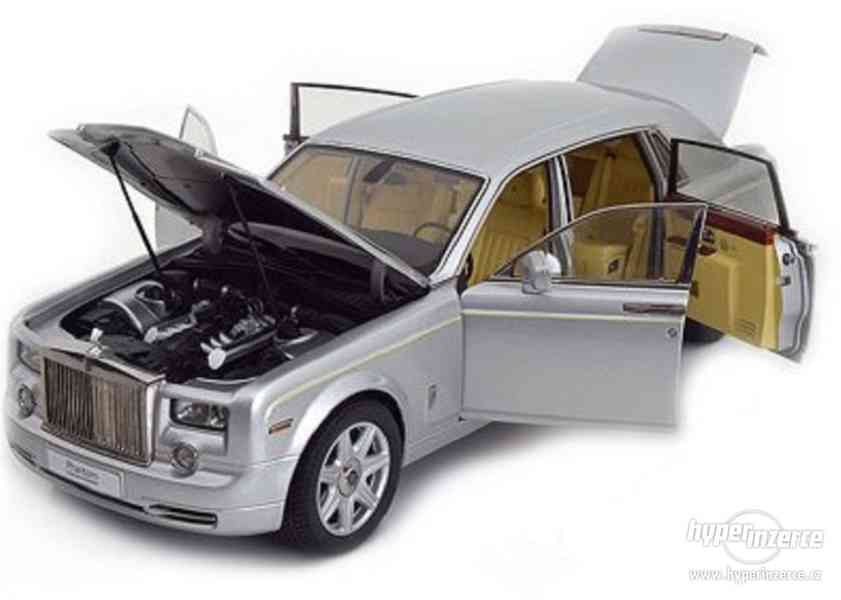 Rolls-Royce Phantom 1:18 Extended Wheelbase KYOSHO - foto 2