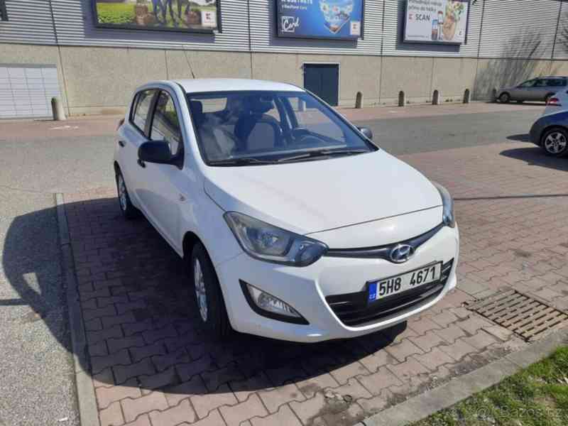 Hyundai i20 1,2 - foto 1