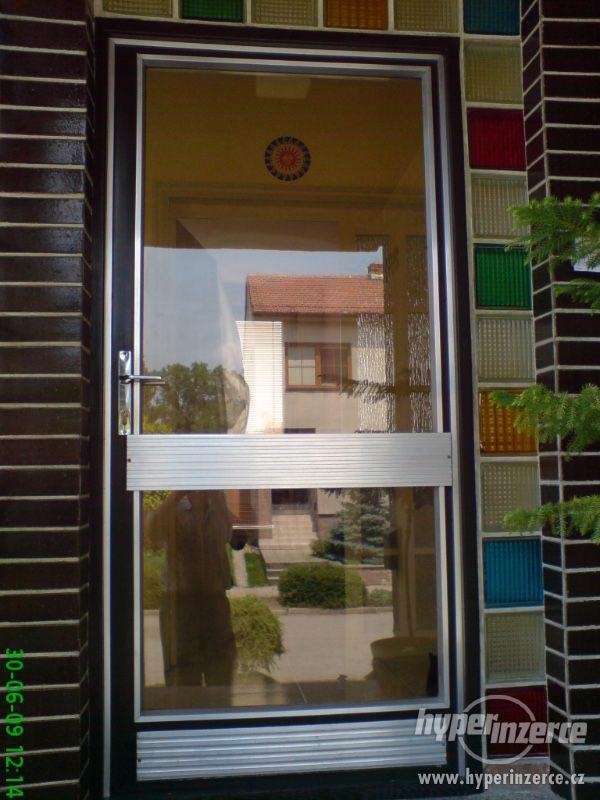 Vchodové dveře prosklené - foto 1