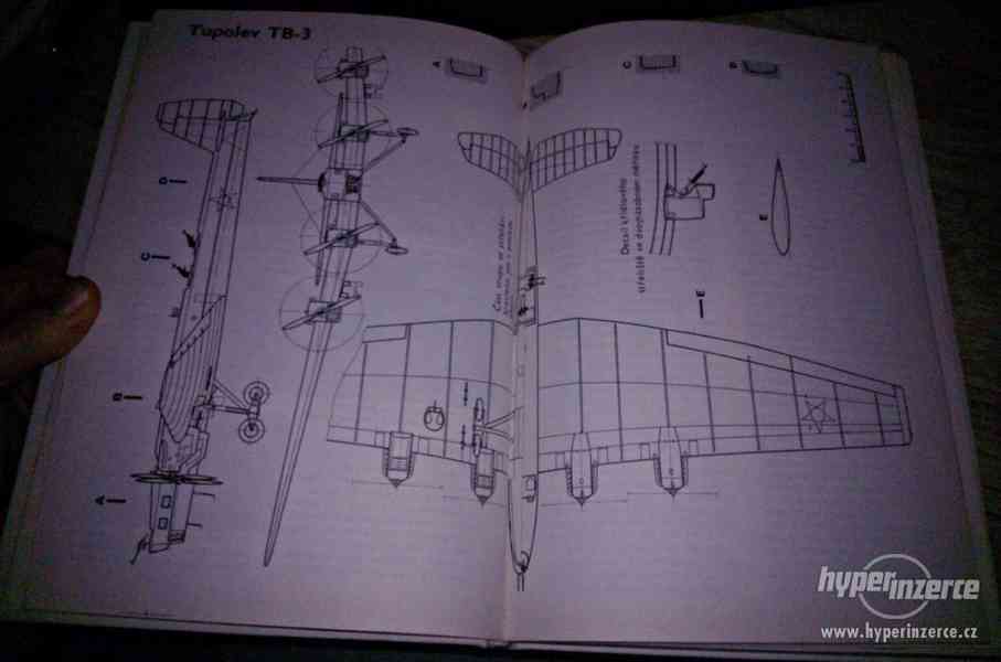 Václav Němeček: VOJENSKÁ LETADLA 2 - foto 4