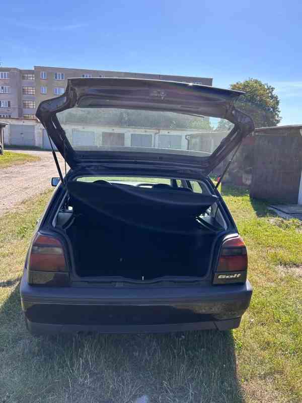 Volkswagen Golf 3,0   VR6 - foto 12