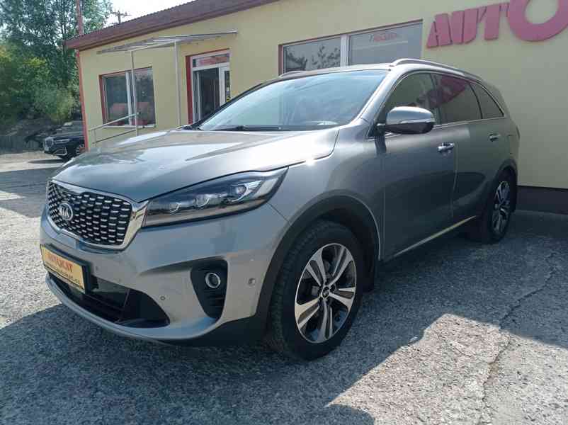 Kia Sorento 2.2 CRDi 4x4/7míst/PREMIUM/DPH - foto 7