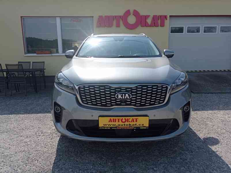 Kia Sorento 2.2 CRDi 4x4/7míst/PREMIUM/DPH - foto 8