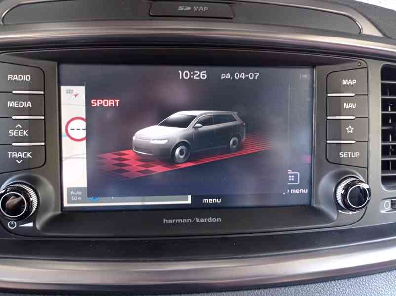 Kia Sorento 2.2 CRDi 4x4/7míst/PREMIUM/DPH - foto 33