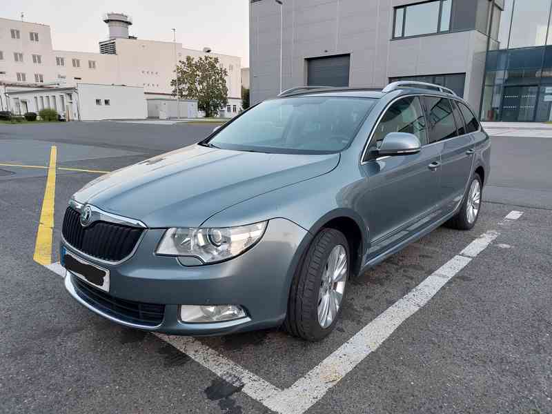 Škoda Superb Combi 2.0 TDi, 125 kW, DSG - foto 1