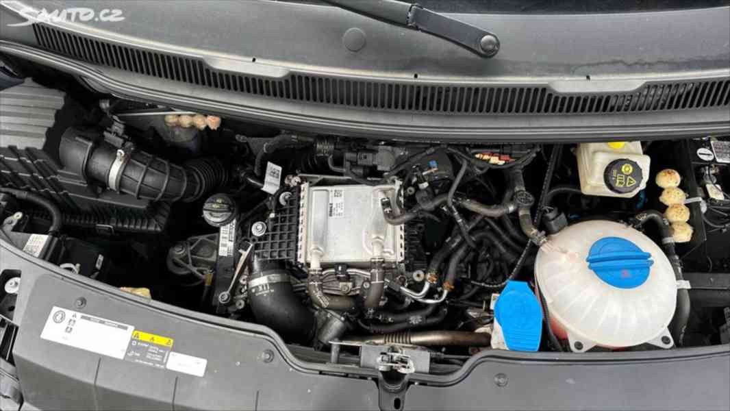 Volkswagen Caravelle 2,0   T6.1 - foto 2