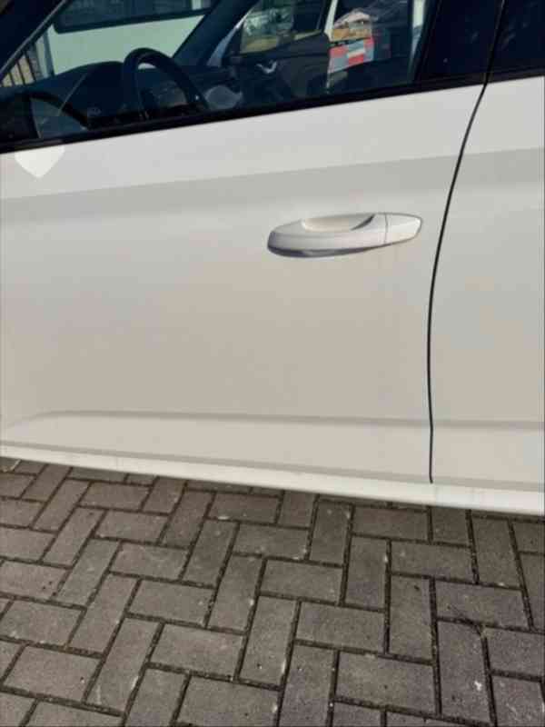 Škoda Kamiq 1,0   TSI 85 kW 6 rychlostí r.v.2020 - foto 5
