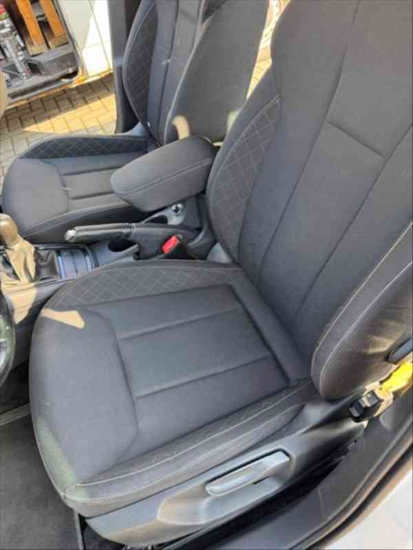Škoda Kamiq 1,0   TSI 85 kW 6 rychlostí r.v.2020 - foto 4