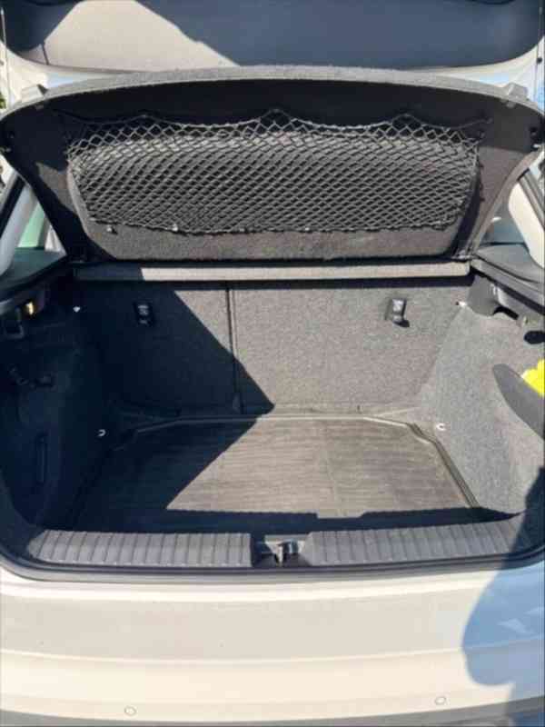 Škoda Kamiq 1,0   TSI 85 kW 6 rychlostí r.v.2020 - foto 12