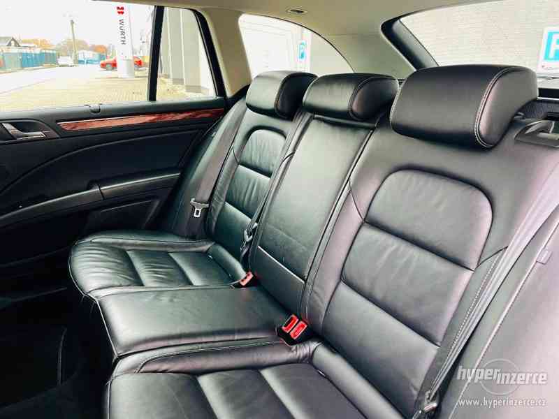 ŠKODA SUPERB II COMBI 2.0 TDI 125KW DSG,VYHŘ.SKLO,PANORAMA - foto 9