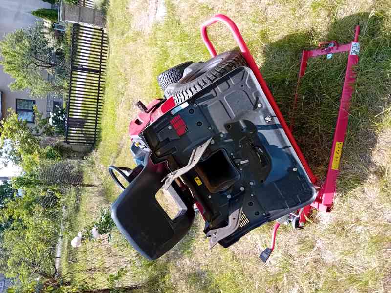 Prodám zahradní žací traktor Mountfield MTF 1430 HD - foto 3