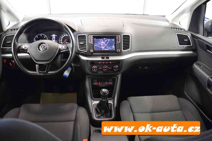 Volkswagen Sharan 2.0 TDI 7 MÍST 76 000 KM 2020-DPH - foto 13