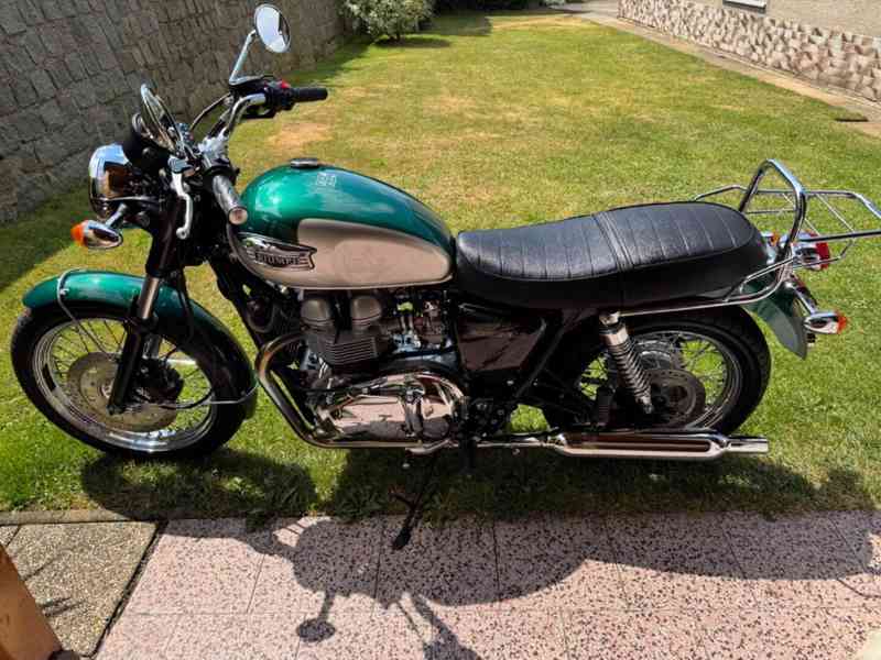 Triumph Bonneville 800 1maj. 13tKm - foto 9