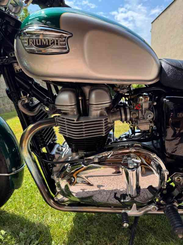 Triumph Bonneville 800 1maj. 13tKm - foto 10