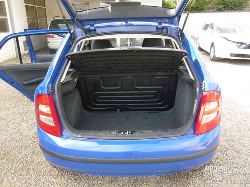 ŠKODA FABIA 1,2i-2004 - foto 11
